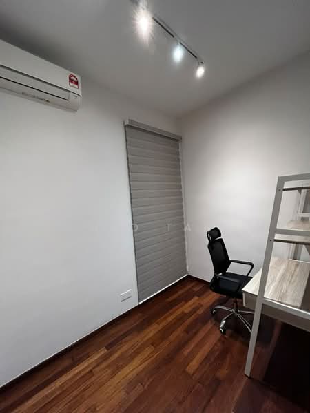Kondominium untuk Disewa di Queens Residences Q1 @ Queens Waterfront - Hao Tan - Study - PropertyGuru.com.my