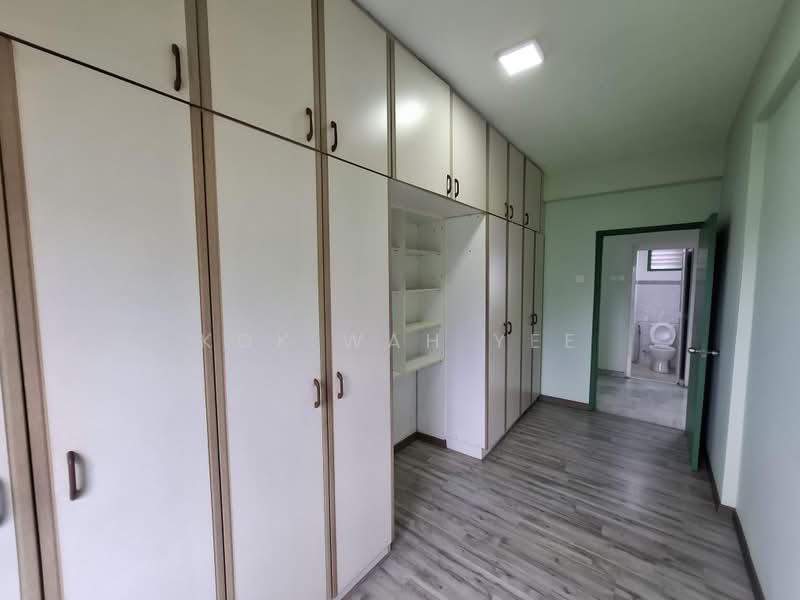 Condominium for Sale at Menara Sri Damansara (SD Tower) - Kok Wah Yee - Master Room - PropertyGuru.com.my