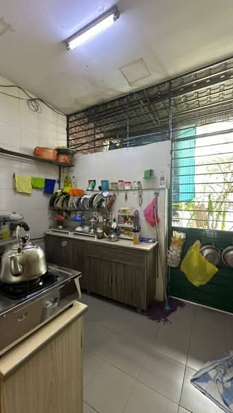Rumah Teres untuk Dijual di Taman Sutera (Kajang) - Jerrick Foo - Kitchen - PropertyGuru.com.my