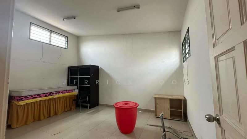 Rumah Teres untuk Dijual di Taman Sutera (Kajang) - Jerrick Foo - Bedroom - PropertyGuru.com.my