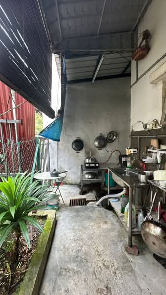 Rumah Teres untuk Dijual di Taman Sutera (Kajang) - Jerrick Foo - Kitchen - PropertyGuru.com.my
