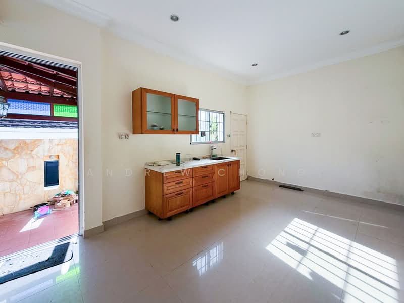 Bungalow for Sale in Pearl Hill (Tanjung Bungah) - Andrew Chong - Kitchen - PropertyGuru.com.my