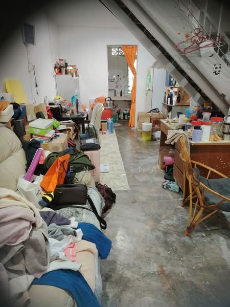 Rumah Teres 2 Tingkat untuk Dijual di Taman Muda (Ampang) - Kenny Lai - Living Room - PropertyGuru.com.my