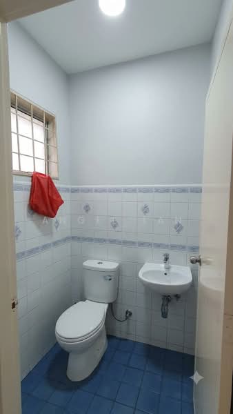 Rumah Teres 2 Tingkat untuk Dijual di BANDAR PUCHONG JAYA (Puchong) - Angel Tan - Bathroom - PropertyGuru.com.my