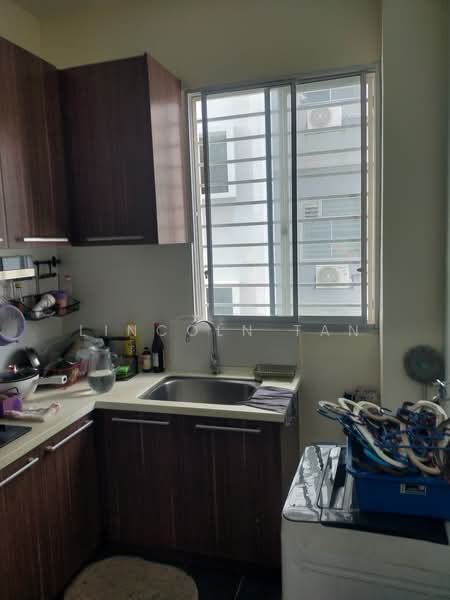 Kondominium untuk Dijual di Green Terrain (Prima Villa) - Lincoln Tan - Kitchen - PropertyGuru.com.my