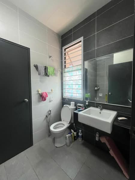 Rumah Teres 2 Tingkat untuk Dijual di Taman Mount Austin (Tebrau) - Shela Lim - PropertyGuru.com.my