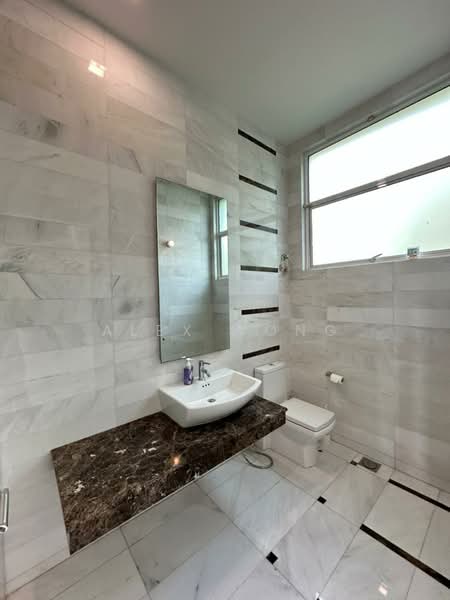 Bungalow for Sale in Bukit Tunku (Kenny Hills) (Kuala Lumpur) - Alex Wong - Bathroom - PropertyGuru.com.my