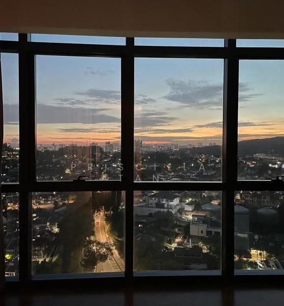 Kondominium untuk Dijual di Damansara City Residency (DC Residensi) - Priscilla Tan - Sunset View from Master Bedroom - PropertyGuru.com.my