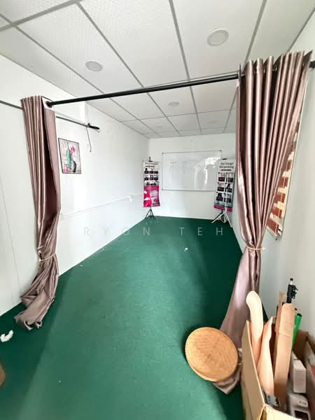 Shop / Office for Rent in Taman Sierra Perdana (Masai) - Ryon Teh - Interior - PropertyGuru.com.my