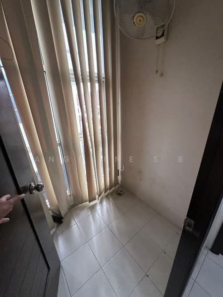 Kedai / Pejabat untuk Dijual di Bandar Indera Mahkota (Kuantan) - Angeline S B Lau - Interior - PropertyGuru.com.my