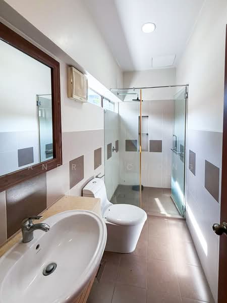 Bungalow for Sale in Tanjung Bungah (Penang) - Andrew Chong - Bathroom - PropertyGuru.com.my