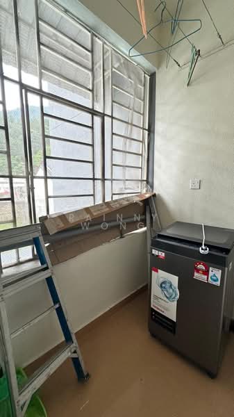Pangsapuri untuk Disewa di Permai Jaya - Rainny Wong - Balcony - PropertyGuru.com.my