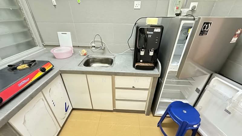 Pangsapuri untuk Disewa di Permai Jaya - Rainny Wong - Kitchen - PropertyGuru.com.my