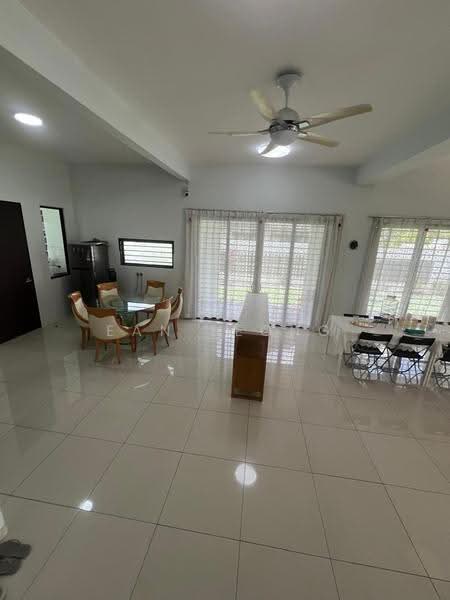 2-storey Terraced House for Sale in Denai Alam (Shah Alam) - Ean Leong - Dining Room - PropertyGuru.com.my