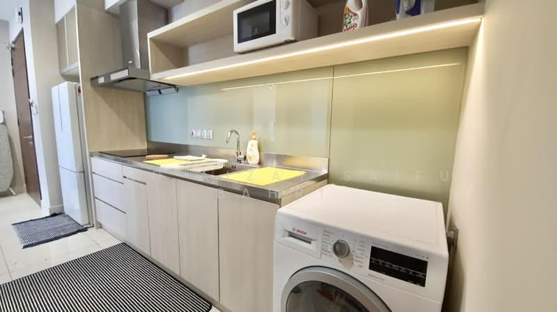Service Residence for Sale at Serviced Residence @ Shaftsbury Putrajaya - Mohd Aizat Saiful Bahri - Kitchen - PropertyGuru.com.my
