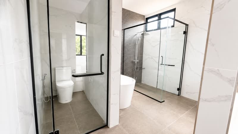 Rumah Berkembar untuk Dijual di Tanjung Bungah (Penang) - Rainny Wong - Bathroom - PropertyGuru.com.my