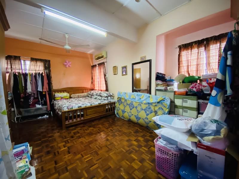 Rumah Teres 2 Tingkat untuk Dijual di Taman Permata (Ulu Kelang) - Shaziery Iskandar - Bedroom - PropertyGuru.com.my