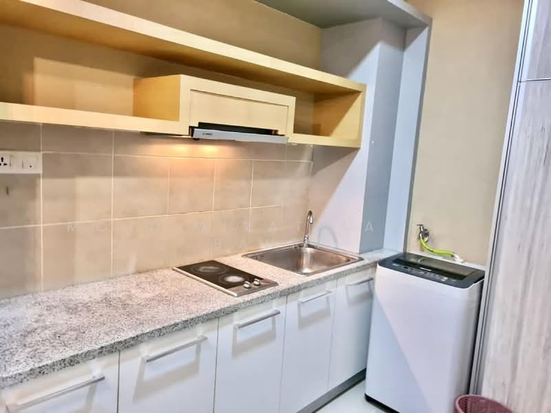 Condominium for Sale at Shaftsbury Residence - Mohd Aizat Saiful Bahri - Kitchen - PropertyGuru.com.my