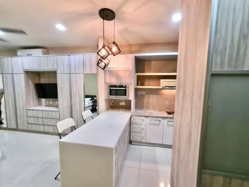 Condominium for Sale at Shaftsbury Residence - Mohd Aizat Saiful Bahri - Kitchen - PropertyGuru.com.my