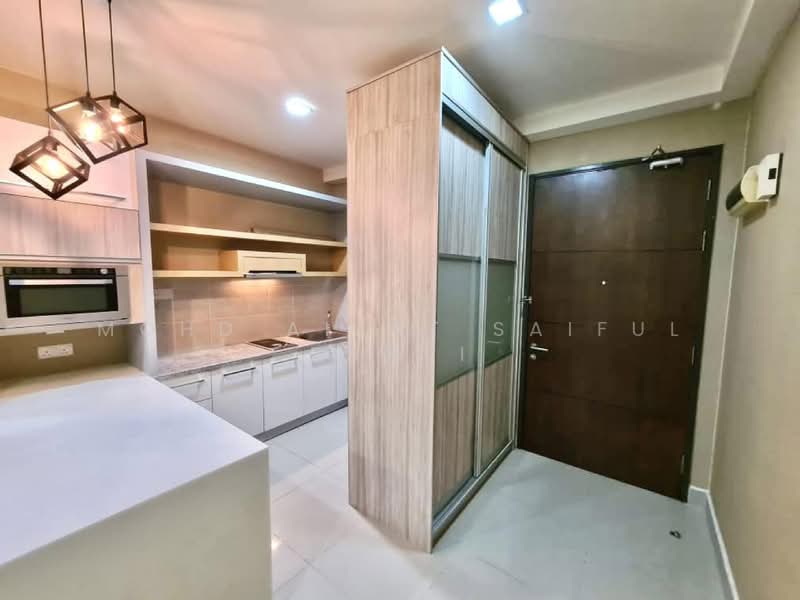 Condominium for Sale at Shaftsbury Residence - Mohd Aizat Saiful Bahri - Kitchen - PropertyGuru.com.my