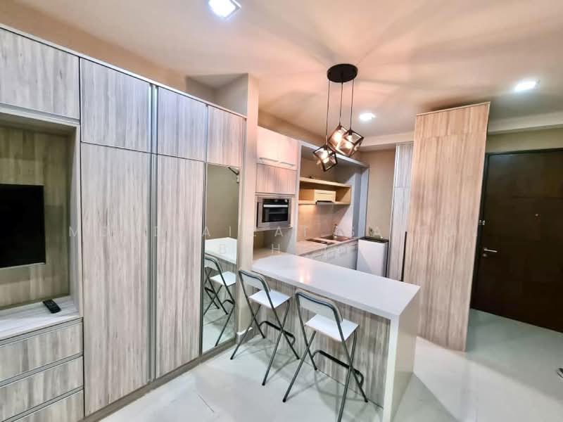 Condominium for Sale at Shaftsbury Residence - Mohd Aizat Saiful Bahri - Kitchen - PropertyGuru.com.my