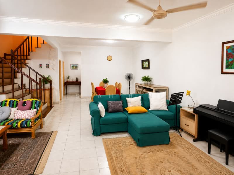Rumah Teres 2 Tingkat untuk Dijual di Bandar Sri Damansara (Selangor) - Aishah binti Marais - Living Room - PropertyGuru.com.my