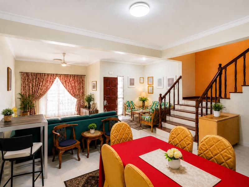 Rumah Teres 2 Tingkat untuk Dijual di Bandar Sri Damansara (Selangor) - Aishah binti Marais - Living Room - PropertyGuru.com.my