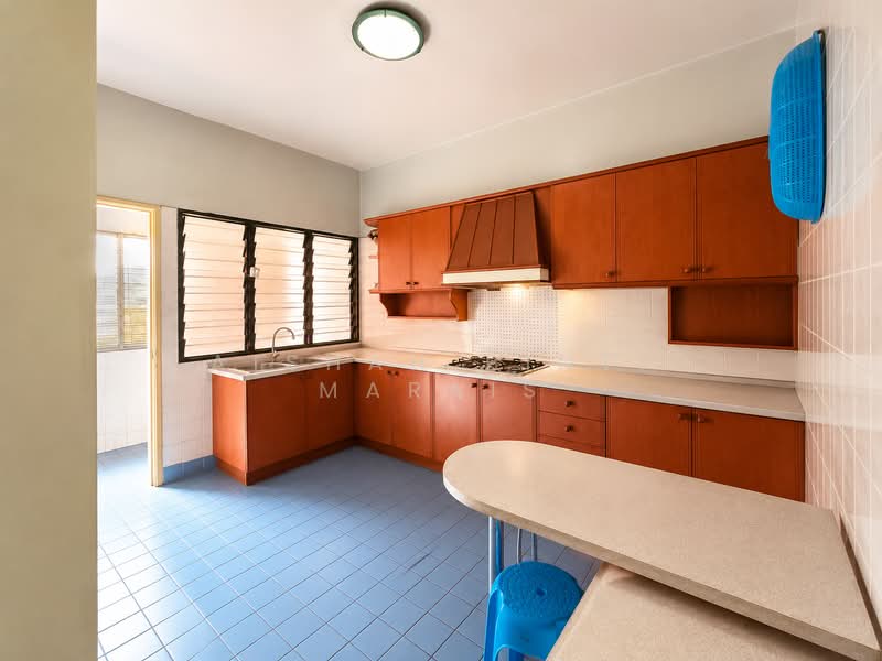 Rumah Teres 2 Tingkat untuk Dijual di Bandar Sri Damansara (Selangor) - Aishah binti Marais - Kitchen - PropertyGuru.com.my