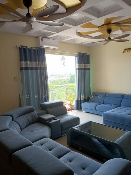 Condominium for Sale at 8 Petaling - Chris Choo - Living Room - PropertyGuru.com.my