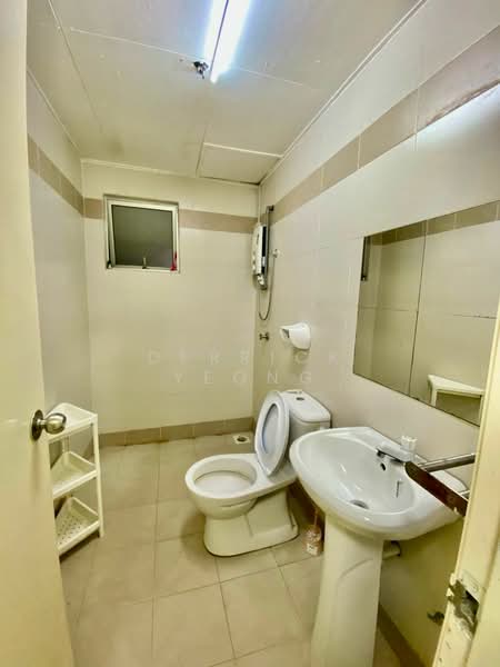 Service Residence for Rent at The Heron Residency - Derrick Yeong - Bathroom - PropertyGuru.com.my
