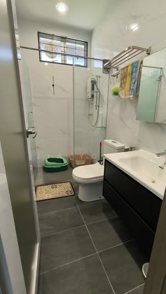 Semi-Detached House for Sale in Bandar Baru Sungai Air Putih (Balik Pulau) - Jia Yong - Bathroom - PropertyGuru.com.my