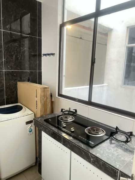 Servis Apartment untuk Disewa di Suria Putra - Ryan Swe - Kitchen - PropertyGuru.com.my