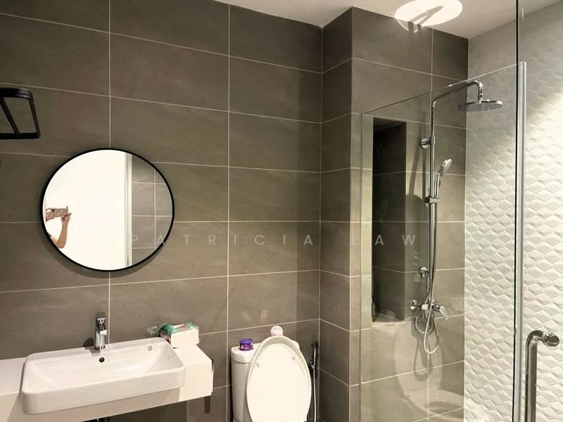 Servis Apartment untuk Disewa di Quill Residence - Patricia Law - Bathroom - PropertyGuru.com.my