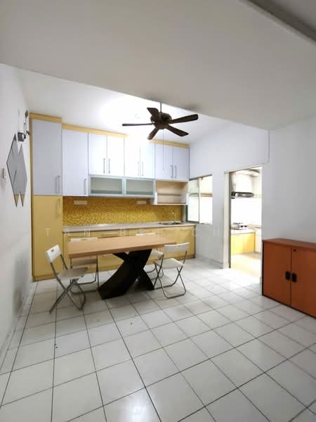 Rumah Teres 2 Tingkat untuk Dijual di Bandar Bukit Puchong 2 (Puchong) - Tan Bee Choo - Kitchen - PropertyGuru.com.my