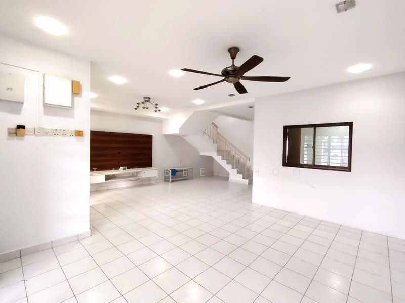 Rumah Teres 2 Tingkat untuk Dijual di Bandar Bukit Puchong 2 (Puchong) - Tan Bee Choo - Living Room - PropertyGuru.com.my