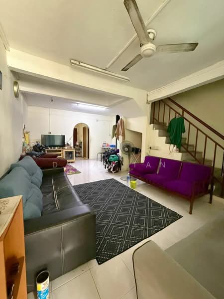 2-storey Terraced House for Sale in Taman Skudai Baru (Skudai) - Dylan Tan - Living Room - PropertyGuru.com.my
