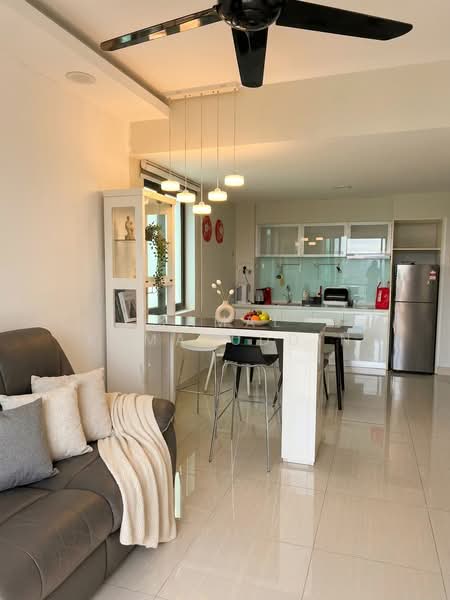 Kondominium untuk Disewa di Kiara East - Kamal Kamaruddin - Living Room - PropertyGuru.com.my