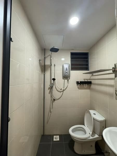 Condominium for Rent at Residensi Zamrud - Sue Ahmad - Bathroom - PropertyGuru.com.my