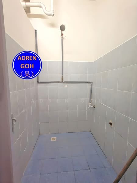 Pangsapuri untuk Disewa di Sri Saujana - Adren Goh - Bathroom - PropertyGuru.com.my