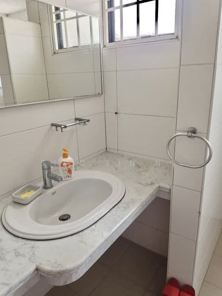 Rumah Teres 2.5 Tingkat untuk Disewa di Bandar Utama 6 (Bandar Utama) - Siao Yin Ng - Bathroom - PropertyGuru.com.my
