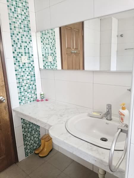 Rumah Teres 2.5 Tingkat untuk Disewa di Bandar Utama 6 (Bandar Utama) - Siao Yin Ng - Bathroom - PropertyGuru.com.my