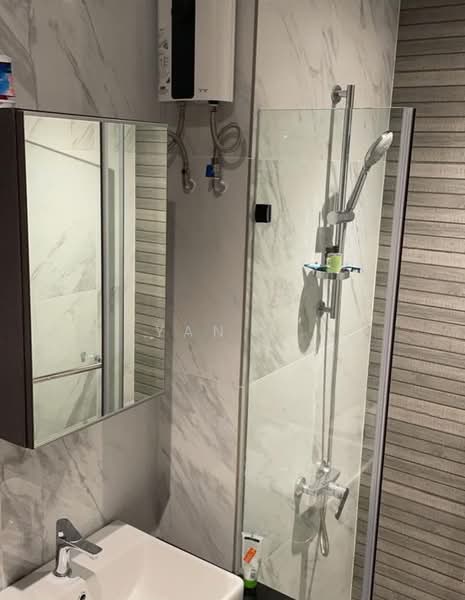 Servis Apartment untuk Disewa di Emporis - Yan Zi - Bathroom - PropertyGuru.com.my