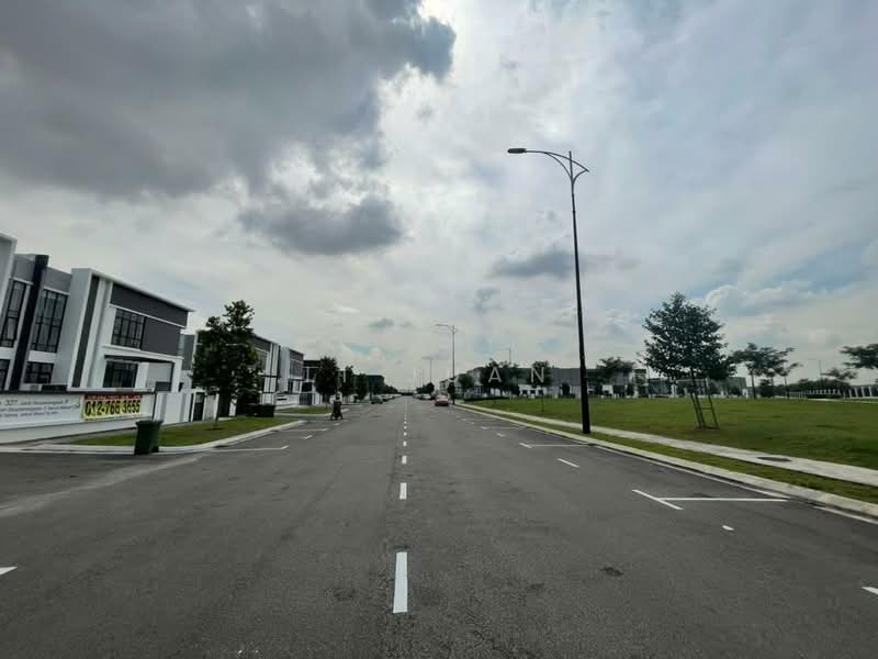 Semi-D Factory for Rent in Senai (Kulai) - Li Juan - Exterior - PropertyGuru.com.my