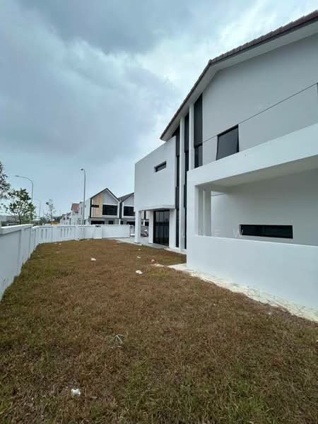 Rumah Teres 2 Tingkat untuk Dijual di Taman Desa Tebrau (Tebrau) - Annly Liew - Exterior - PropertyGuru.com.my