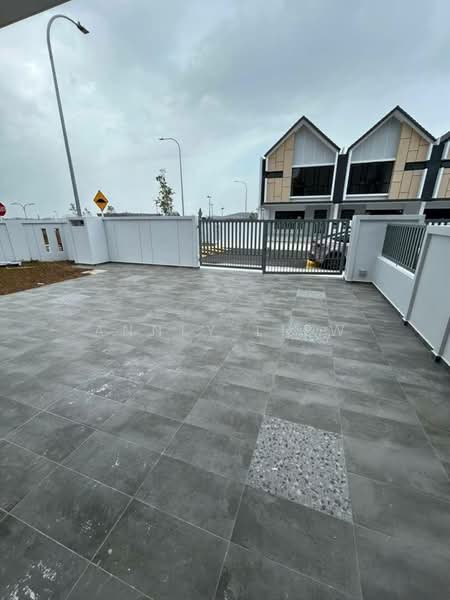 Rumah Teres 2 Tingkat untuk Dijual di Taman Desa Tebrau (Tebrau) - Annly Liew - Exterior - PropertyGuru.com.my