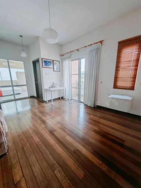 2.5-storey Terraced House for Sale in Valencia (Sungai Buloh) - Pinky Choong - PropertyGuru.com.my
