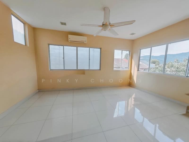 2.5-storey Terraced House for Sale in Valencia (Sungai Buloh) - Pinky Choong - PropertyGuru.com.my