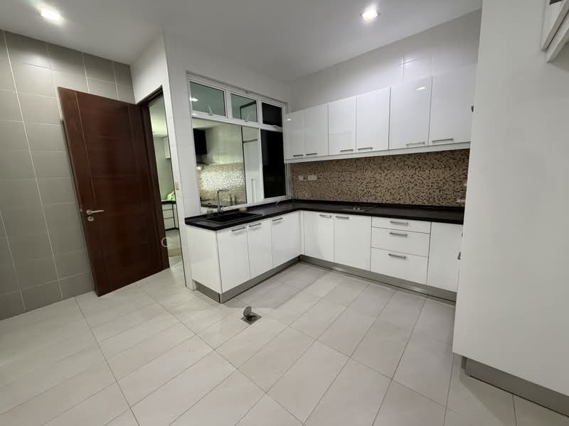2.5-storey Terraced House for Sale in USJ Heights (Subang Jaya) - Cindle Tai - Kitchen - PropertyGuru.com.my
