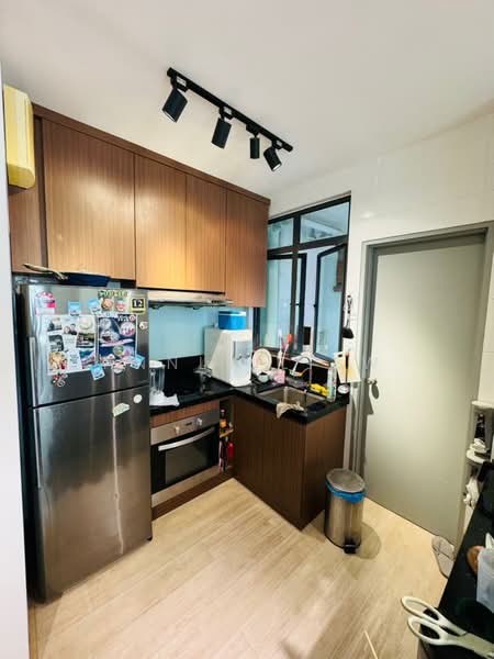 Service Residence for Sale at ARC @ Austin Hills - Annly Liew - Kitchen - PropertyGuru.com.my