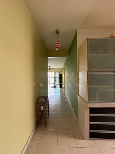 Condominium for Rent at Changkat View - Tom Foo - Corridor - PropertyGuru.com.my